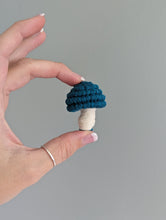 Load image into Gallery viewer, Macrame Mini Fiber Sculptures Mushrooms