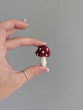 Load image into Gallery viewer, Macrame Mini Fiber Sculptures Mushrooms