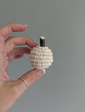 Load image into Gallery viewer, Macrame Mini Fiber Sculptures Pumpkins