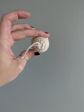 Load image into Gallery viewer, Sculpture Macrame Snowman Christmas Ornament