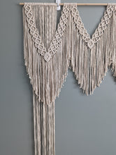 Load image into Gallery viewer, Large Statement Macrame Wall Hanging Tapestry