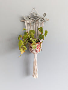 Macrame Wall Plant hanger with Leaves - Pre-Order