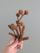 Load image into Gallery viewer, Macrame Bouquet Greenery Pattern / Kit