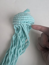 Load image into Gallery viewer, Macrame Knot Guide/Pattern - how to 'add on'