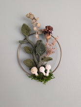 Load image into Gallery viewer, Mini Leafy Frames - Mushrooms & Dried Florals - Option 2