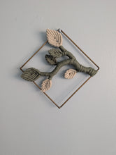 Load image into Gallery viewer, Mini Leafy Frames - Mushrooms & Dried Florals - Option 4