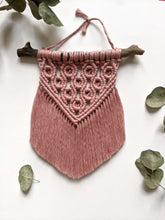 Load image into Gallery viewer, Macrame Mini - Rose/Glacier - Extra Soft Fringe String Theories Fiber Design