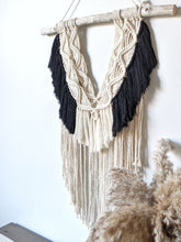 Load image into Gallery viewer, Macrame - Fringe Texture String Theories Fiber Design