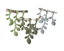 Load image into Gallery viewer, Macrame Leaf Hanging Kit