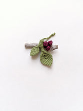 Load image into Gallery viewer, Macrame Leafy Ornaments on Driftwood