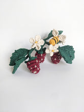 Load image into Gallery viewer, Macrame Strawberry Vine Sculpture String Theories Fiber Design
