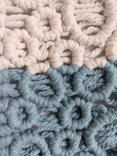 Load image into Gallery viewer, Ombre Bubbles Macrame Hanging String Theories Fiber Design