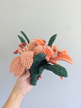 Load image into Gallery viewer, Macrame Lilies Sculpture