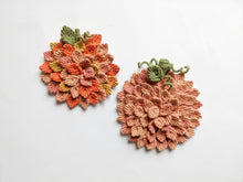 Load image into Gallery viewer, Macrame Hyrangea Pumpkin
