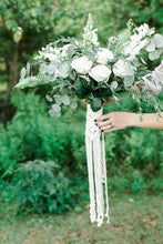 Load image into Gallery viewer, Macrame Wedding Bouquet Wrap in Cream String Theories Fiber Design