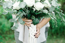 Load image into Gallery viewer, Macrame Wedding Bouquet Wrap in Cream String Theories Fiber Design