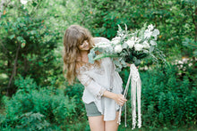 Load image into Gallery viewer, Macrame Wedding Bouquet Wrap in Cream String Theories Fiber Design