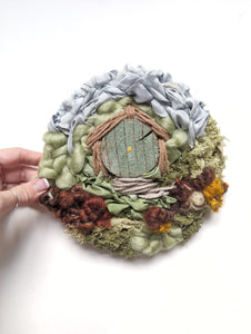Lord of the Rings Hobbit Hole Fiber Weaving