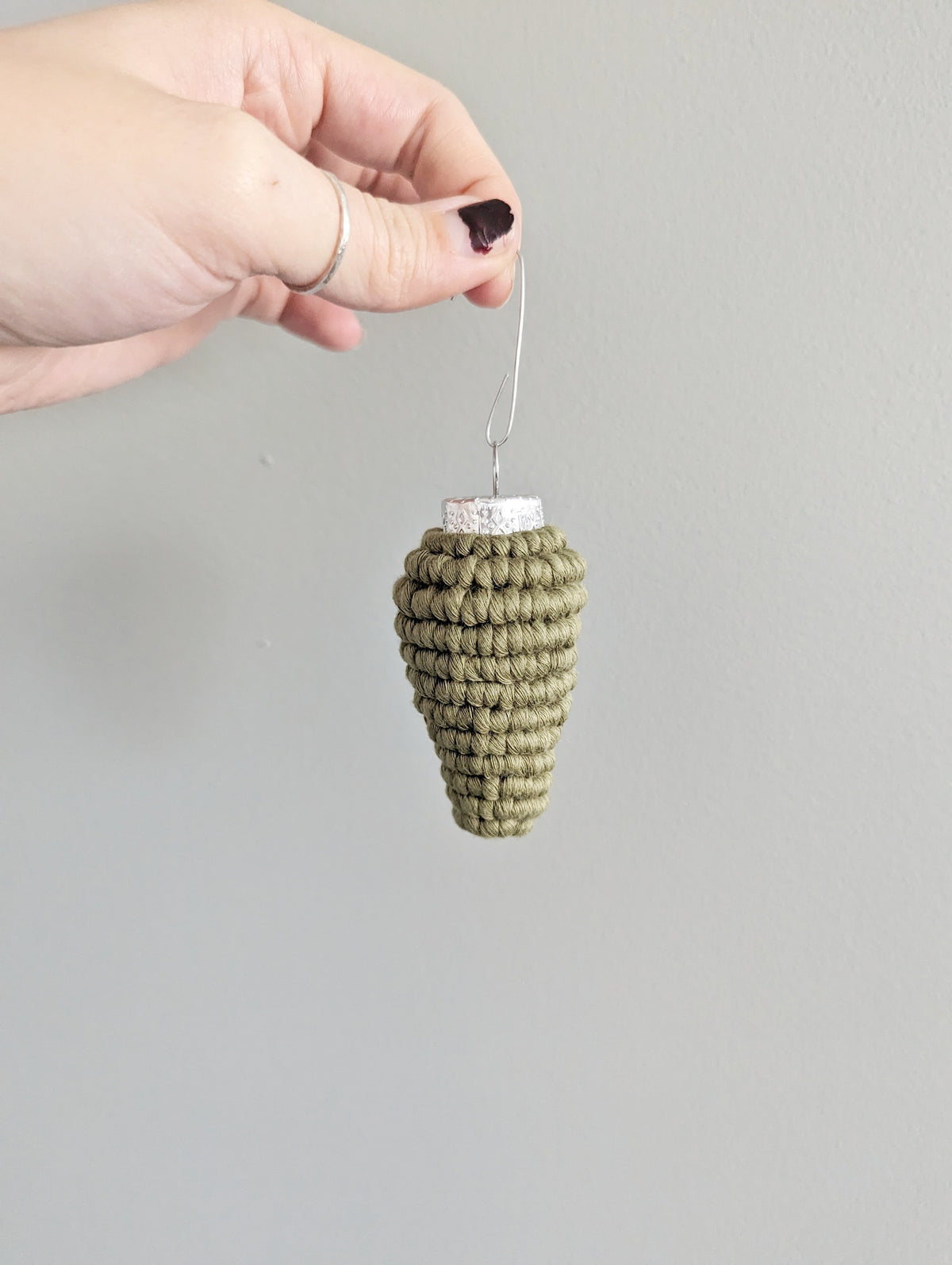 Macrame Christmas Bulb Ornaments