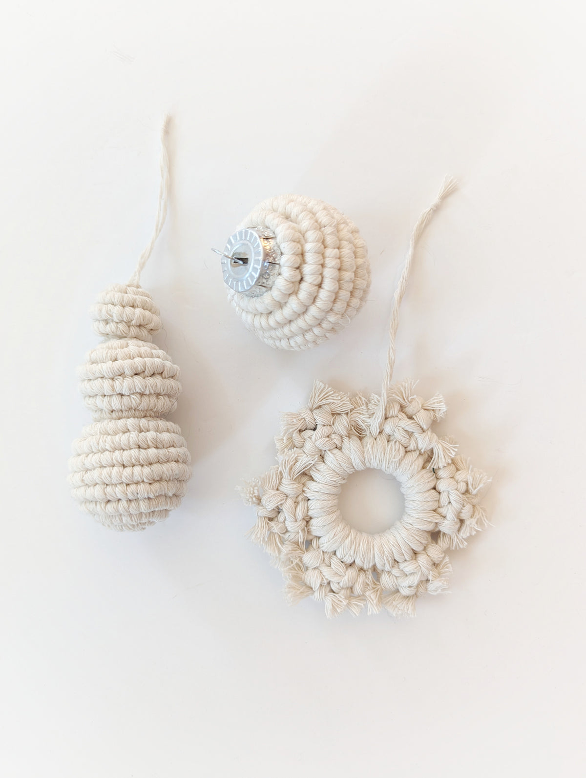 Macrame Christmas Ornament Set - Snow White