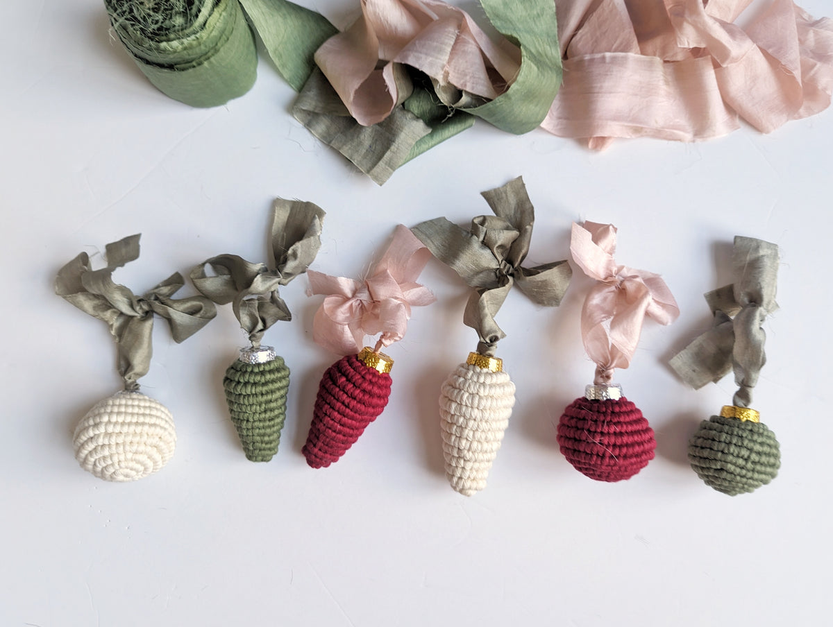 Macrame Christmas Ornament with Ribbons Set