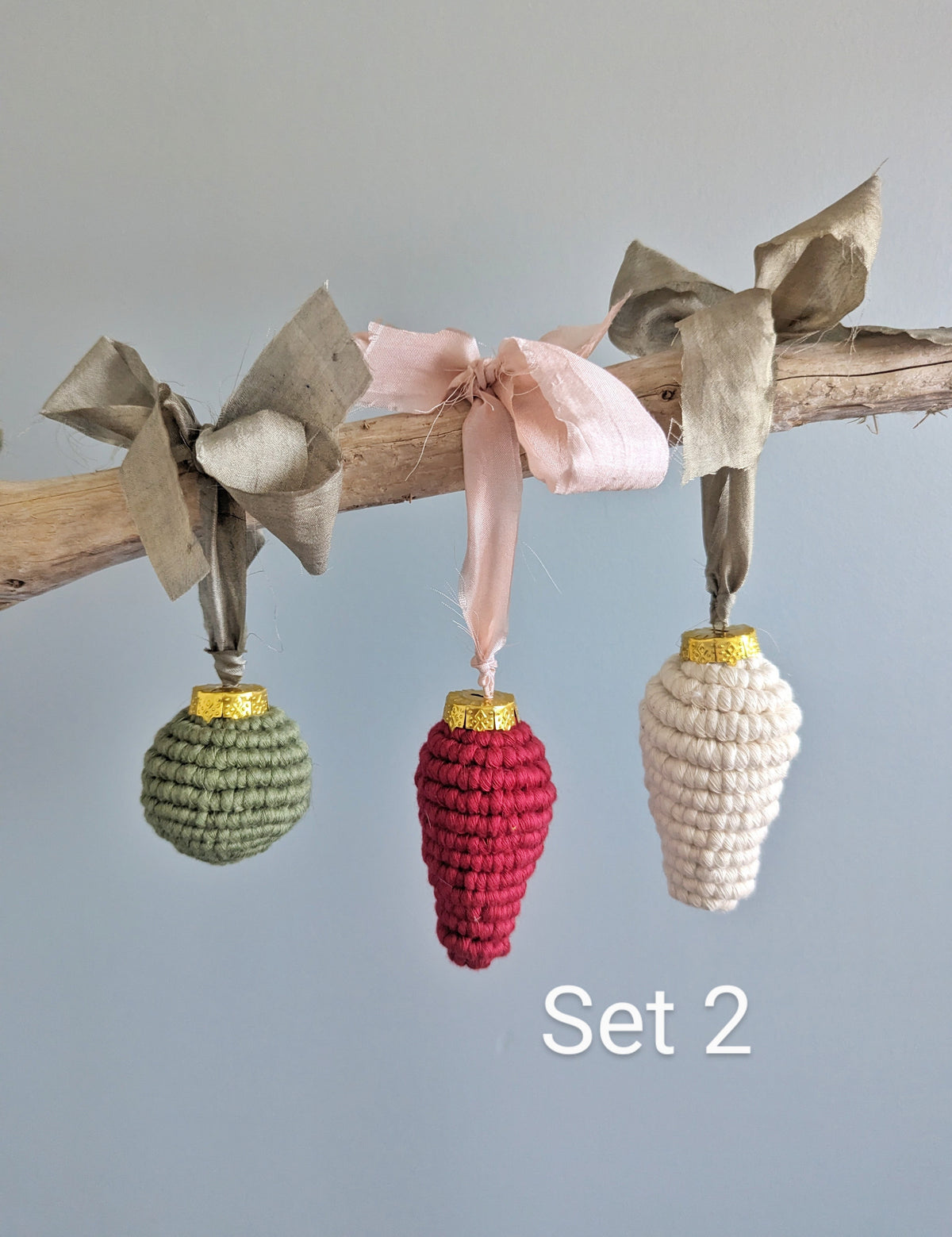 Macrame Christmas Ornament with Ribbons Set