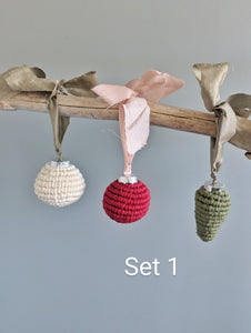 Macrame Christmas Ornament with Ribbons Set
