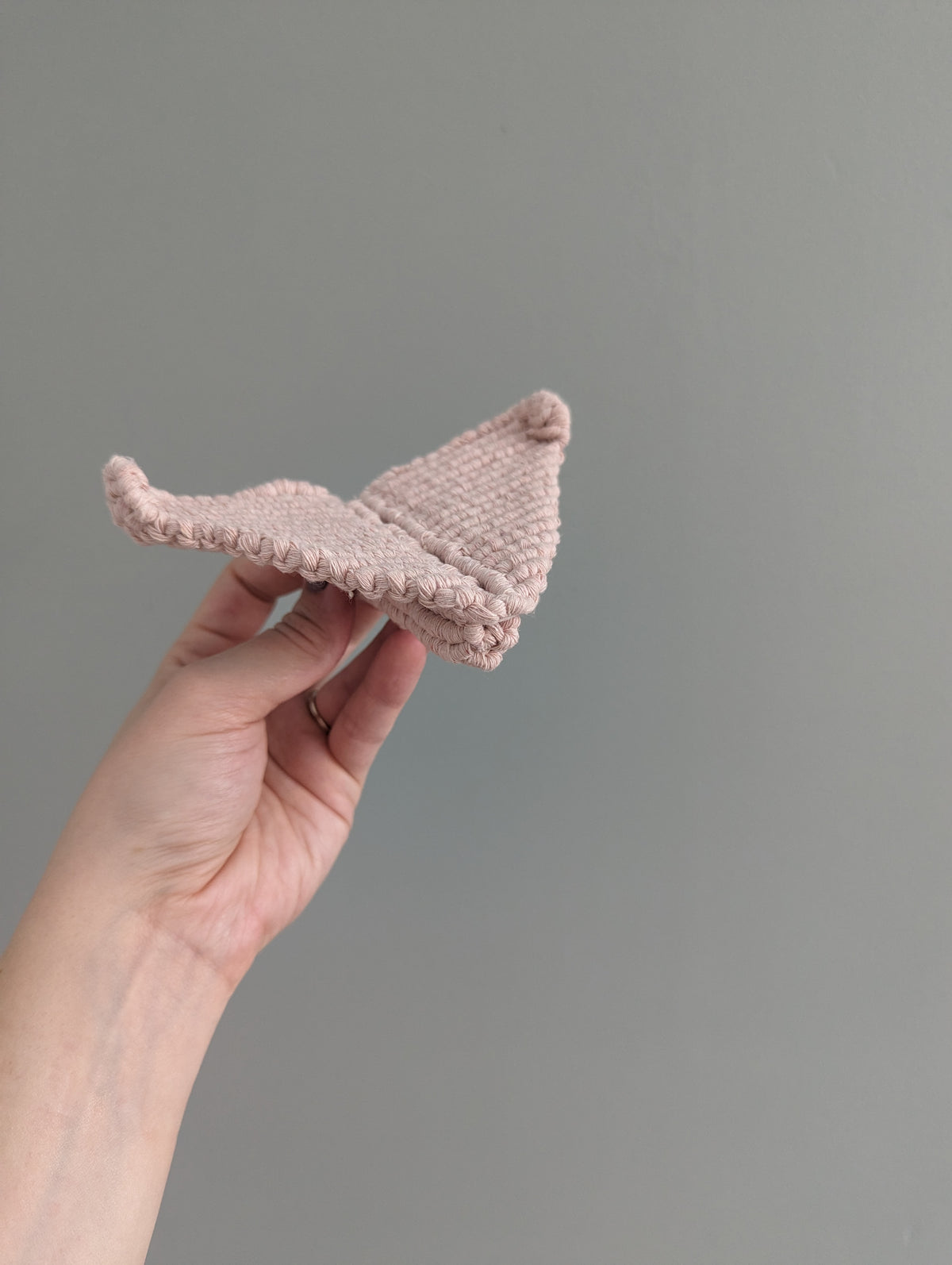 Macrame 3D Paper Plane Pattern (not a full kit)