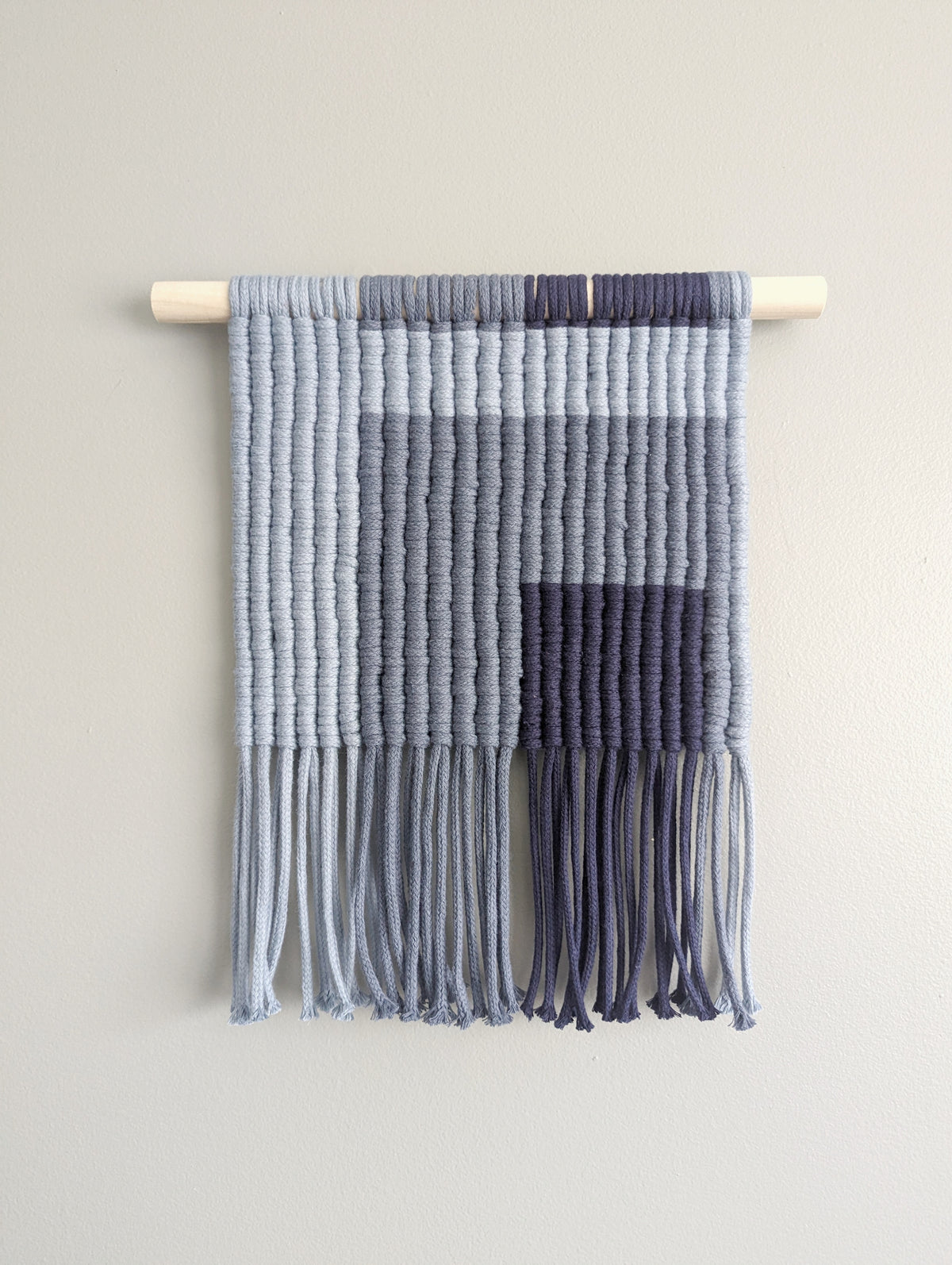 Bauhaus-Inspired Macrame Colour Block Wall Hanging Pattern - (not a full kit)