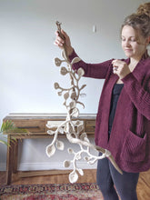 Load image into Gallery viewer, Delta - Leafy Sculpture String Theories Fiber Design
