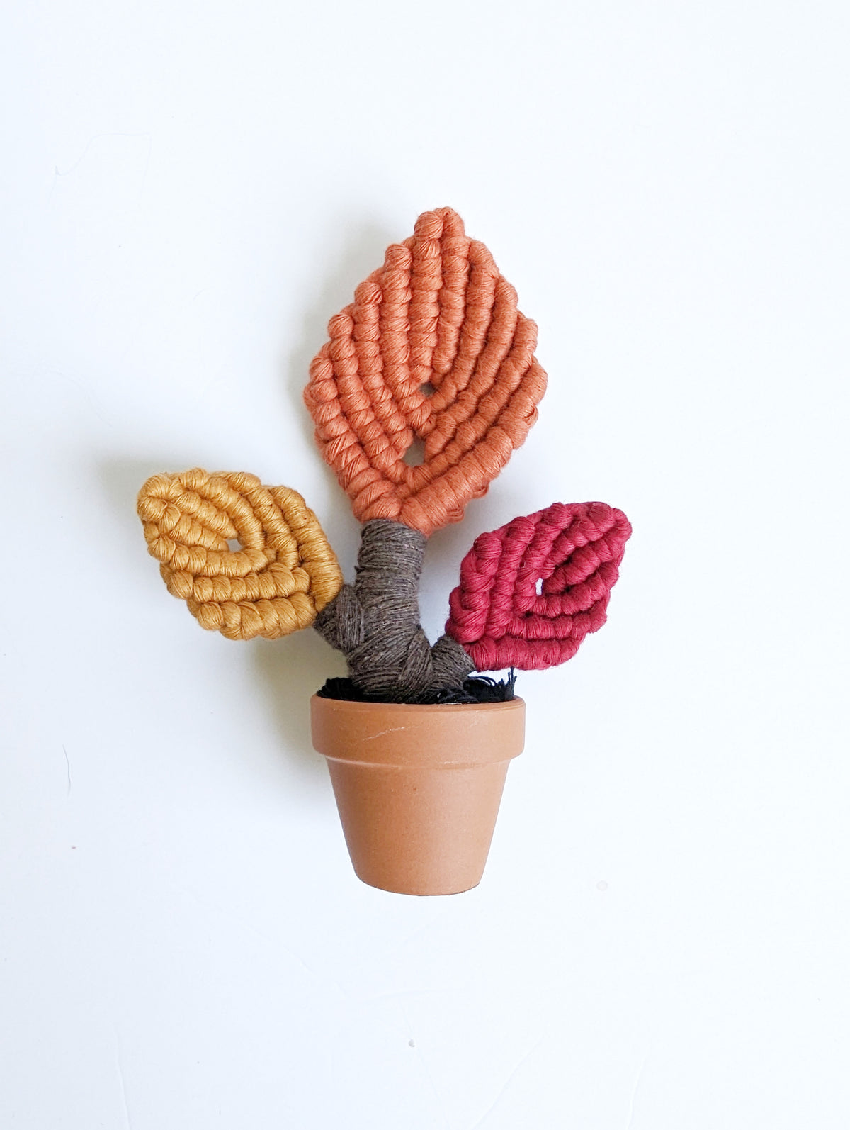 Macrame Leafy Mini Pot