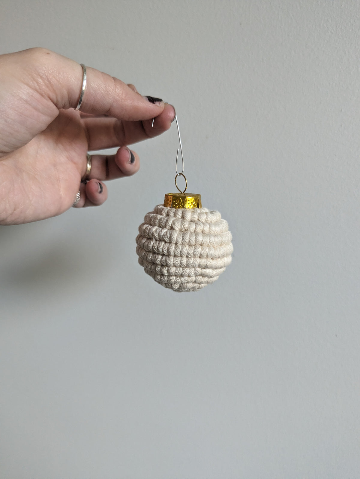 Macrame Christmas Bulb Ornaments