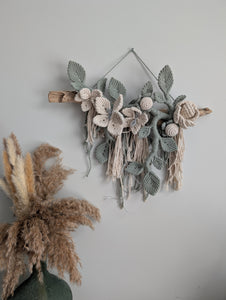 Macrame Boho Floral Wall Hanging Sculpture - Cream & Sage