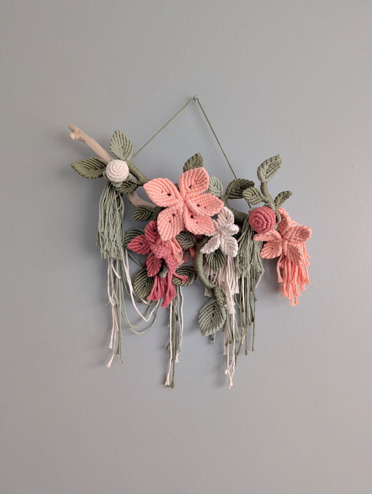 Macrame Boho Floral Wall Hanging Sculpture - Cream & Sage