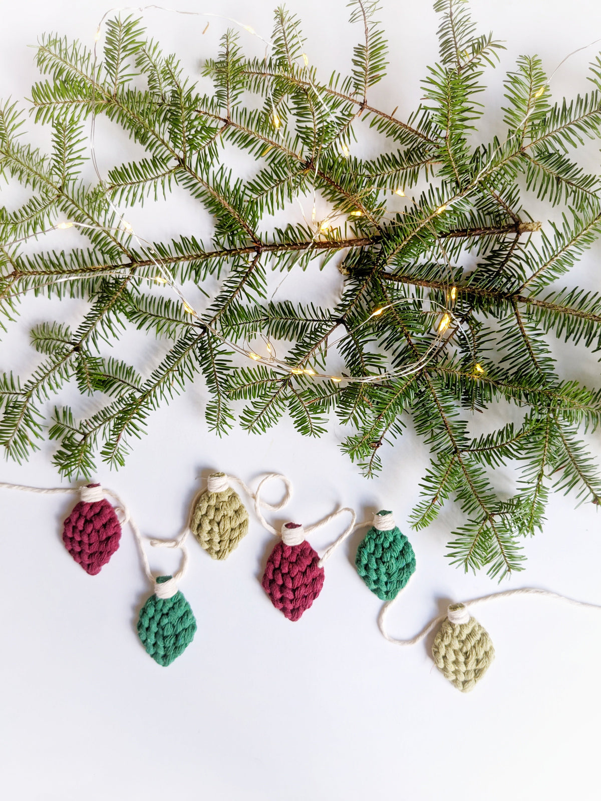 Macrame Christmas Ornament Light Bulb