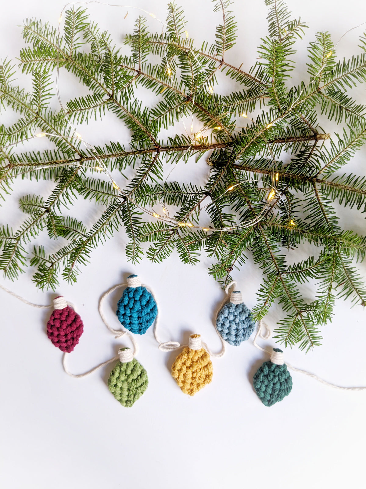 Macrame Christmas Ornament Light Bulb