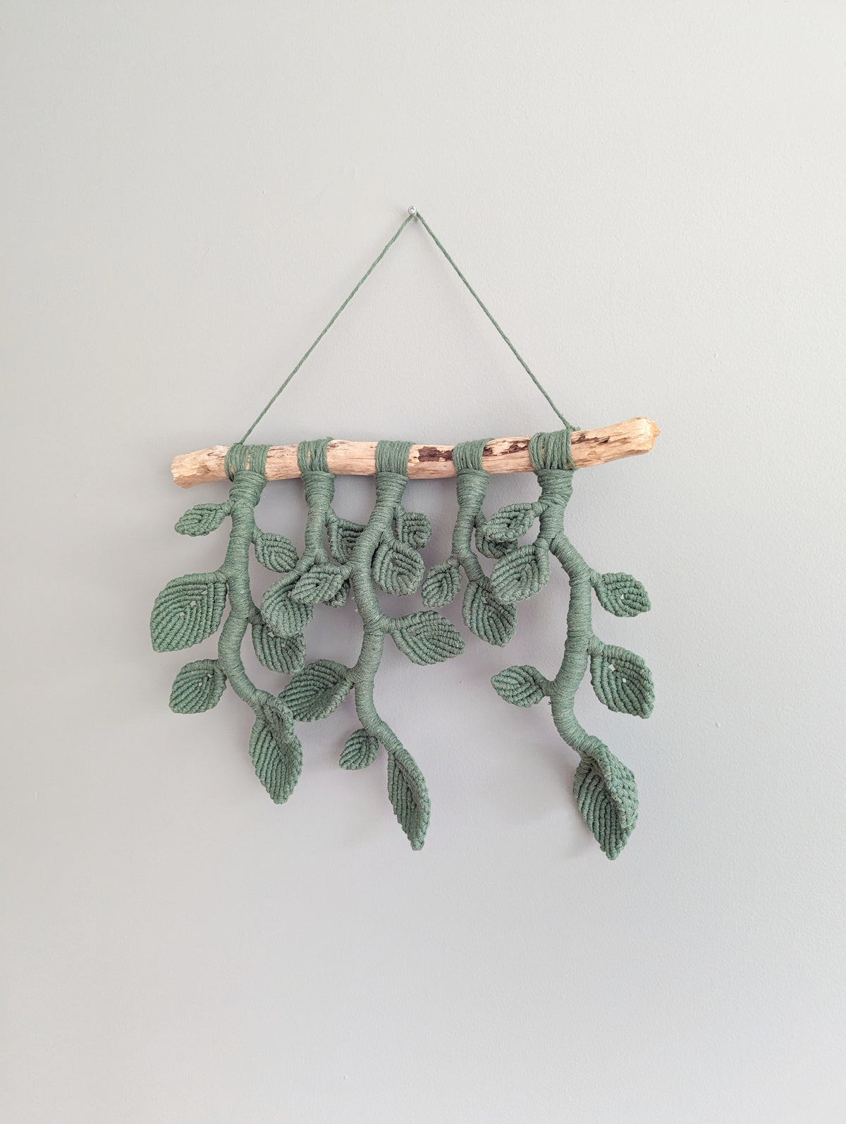 Ivy Green Macrame Wall Hanging - Hanging Vines and Leaves - Sculpture