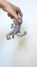 Load and play video in Gallery viewer, Macrame 3D Alien Squid Kit
