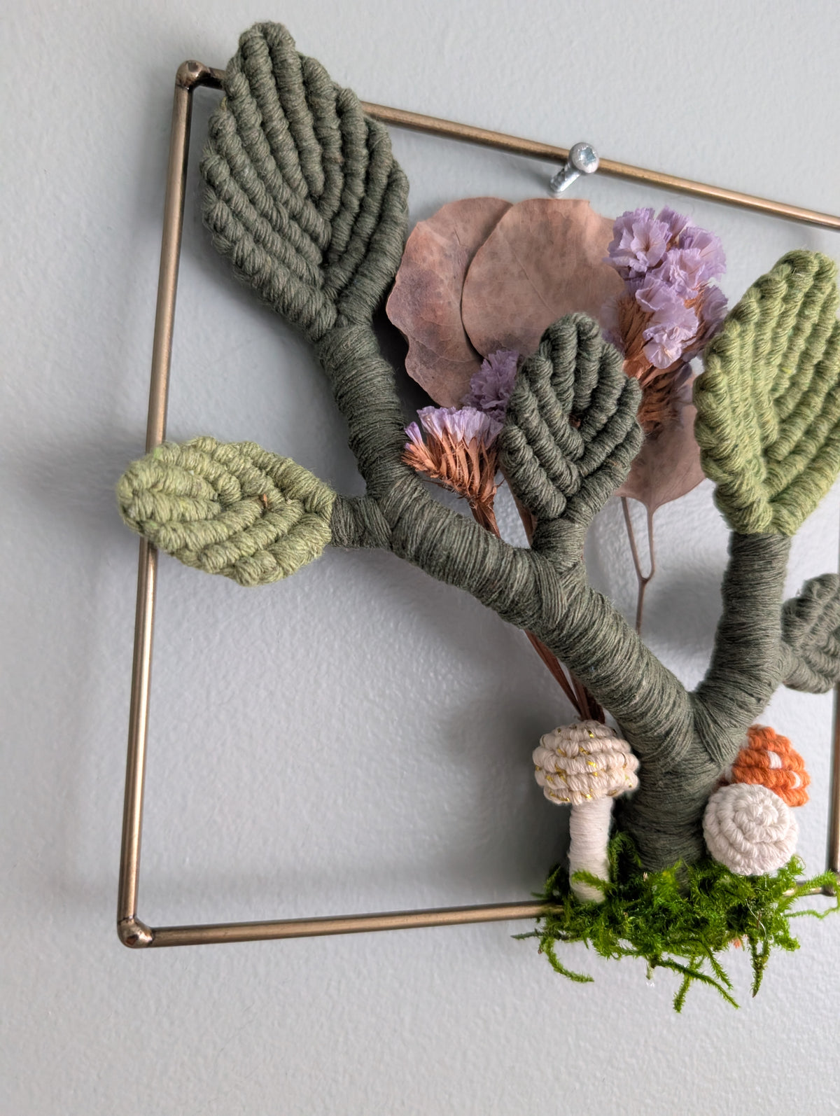 Mini Leafy Frames - Mushrooms & Dried Florals - Option 5