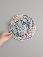 Load image into Gallery viewer, Summer Court Circular Round Weaving
