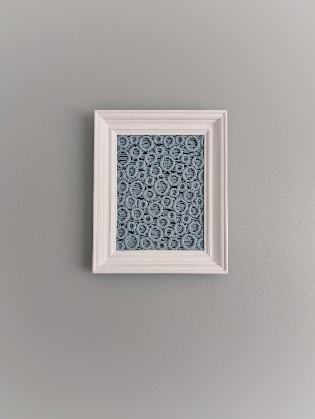 Bubbles Macrame Hanging in Rectangle White Frame