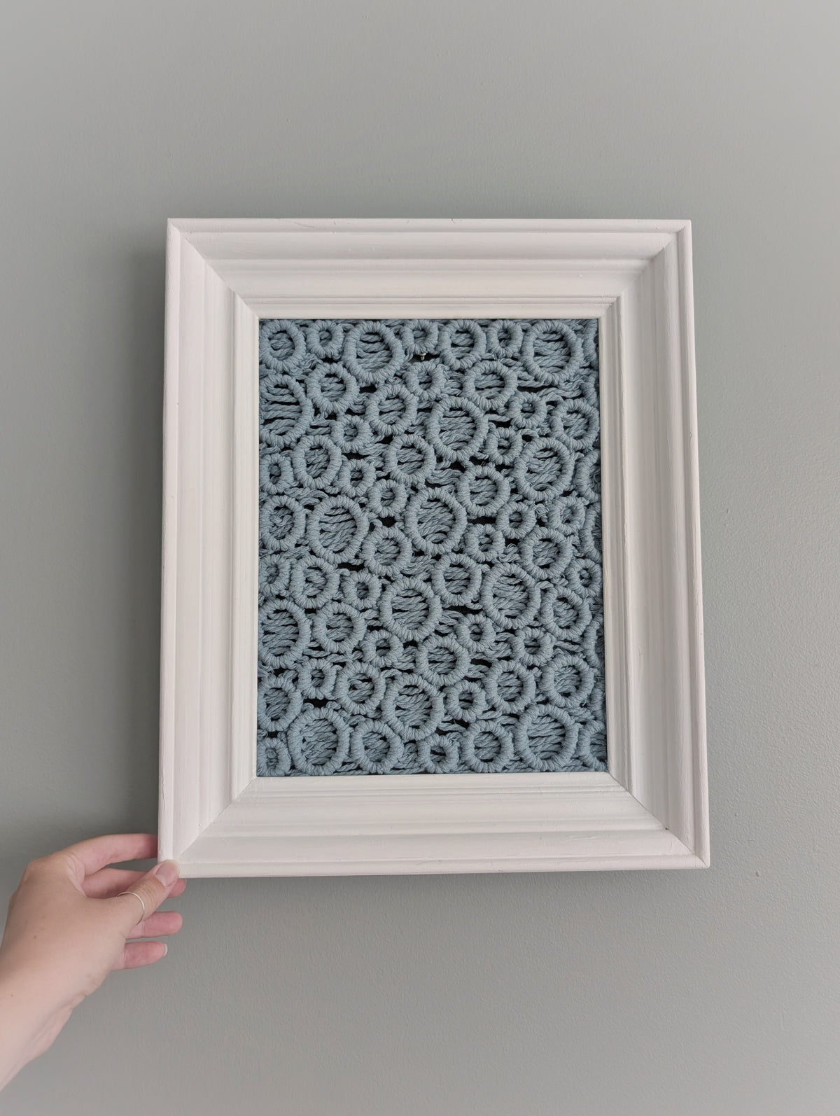 Bubbles Macrame Hanging in Rectangle White Frame