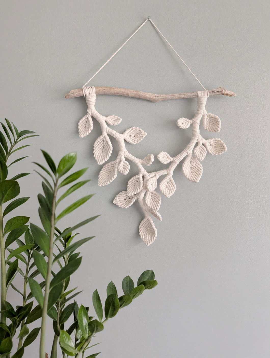 Macrame Leafy Sculpture Hanging - Natural