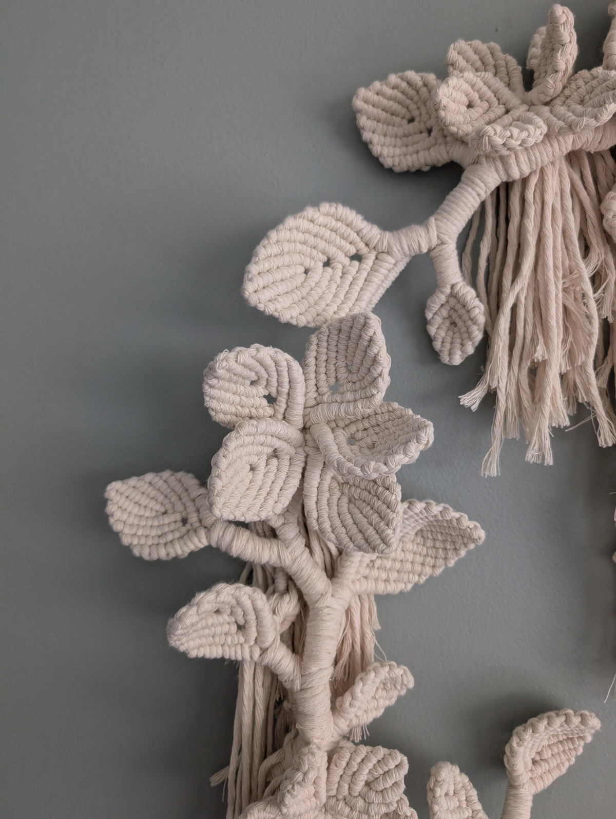 Cream Leaf and Floral Bouquet Circular Hoop Wall Hanging
