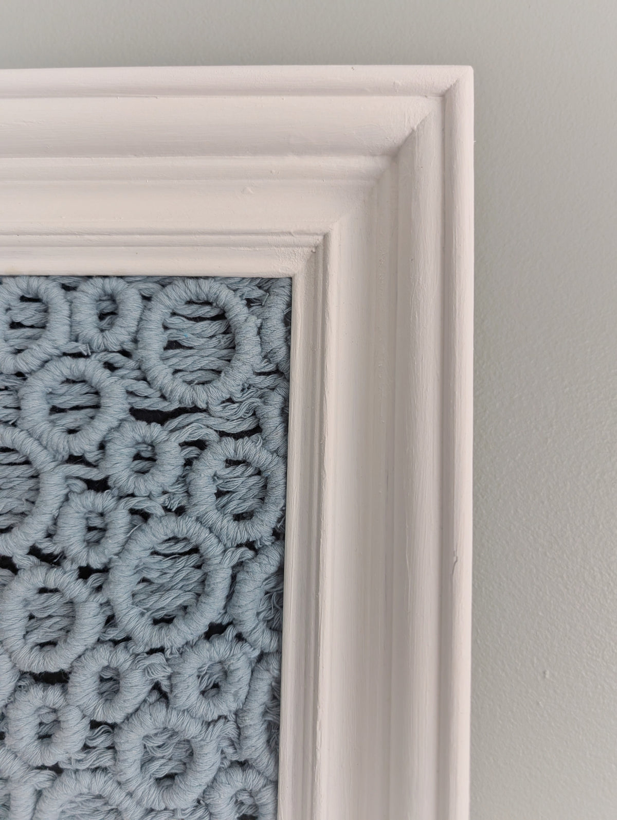 Bubbles Macrame Hanging in Rectangle White Frame
