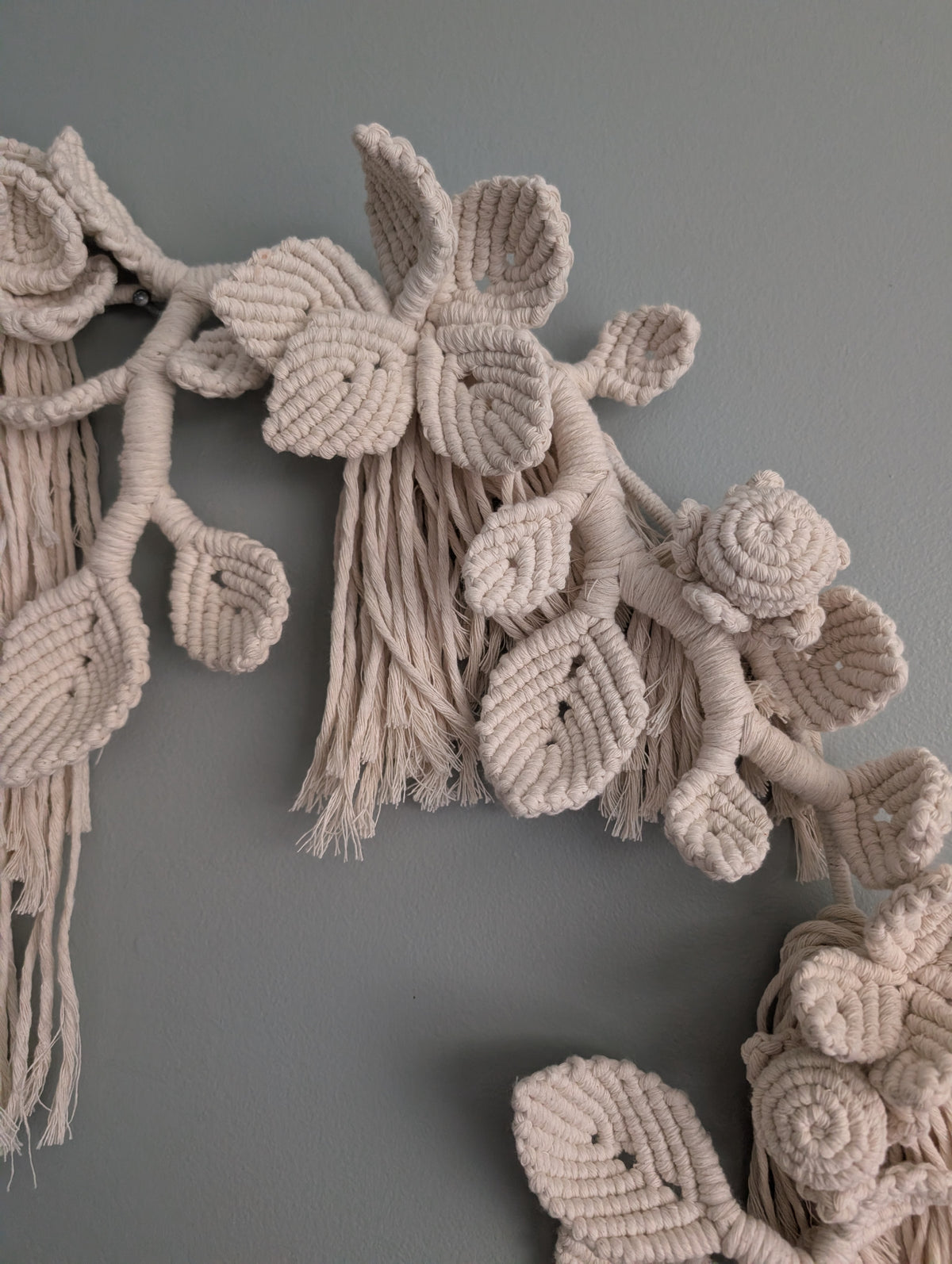 Cream Leaf and Floral Bouquet Circular Hoop Wall Hanging