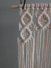Load image into Gallery viewer, Macrame Wall Plant Hanger Pattern
