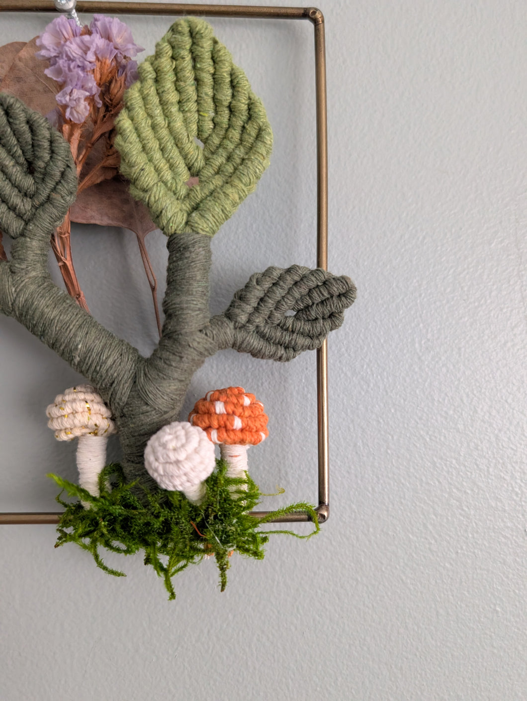 Mini Leafy Frames - Mushrooms & Dried Florals - Option 5