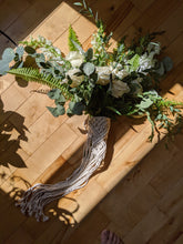 Load image into Gallery viewer, Macrame Wedding Bouquet Wrap in Cream String Theories Fiber Design
