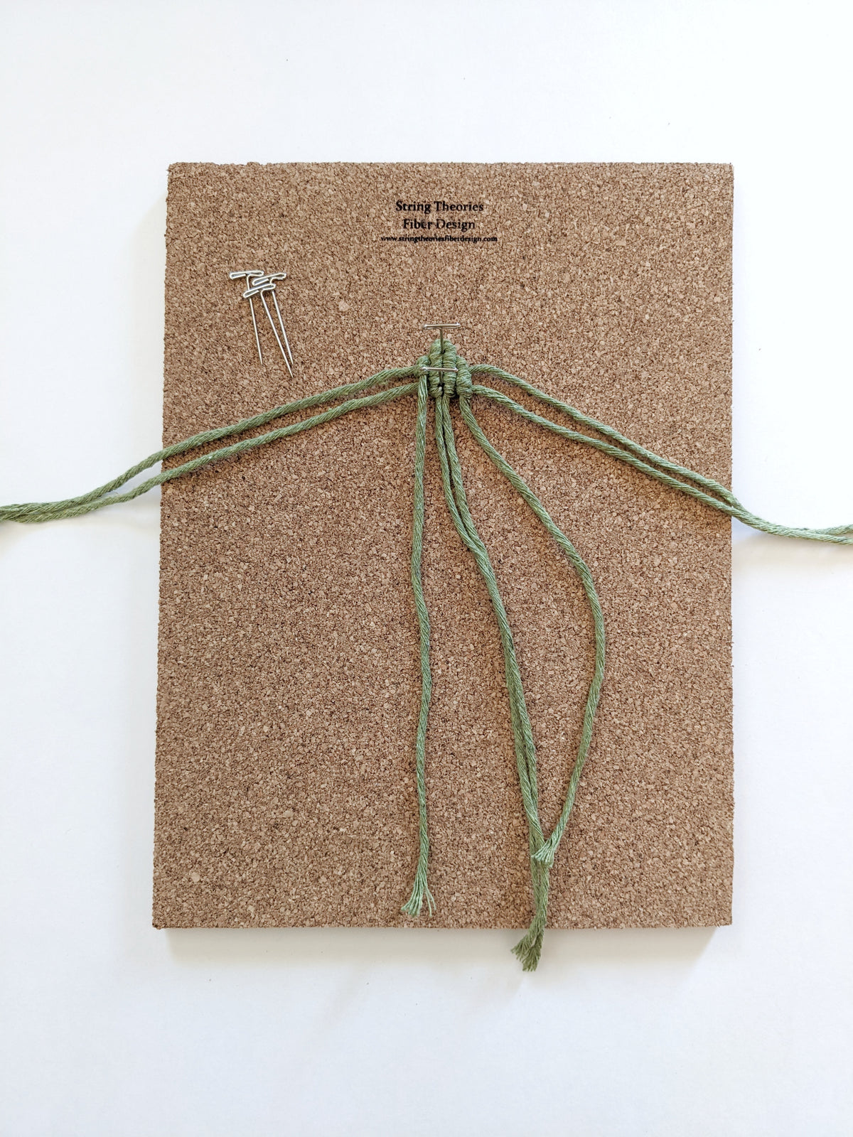 Macrame Corkboard & Pins - Macrame DIY Kit